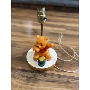 Vtg 80s Winnie the Pooh Hunny Pot Bear  Plastic Lamp‎ Night Light Table